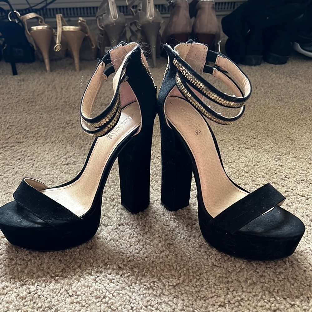 Size 7 Platform Thick Heel